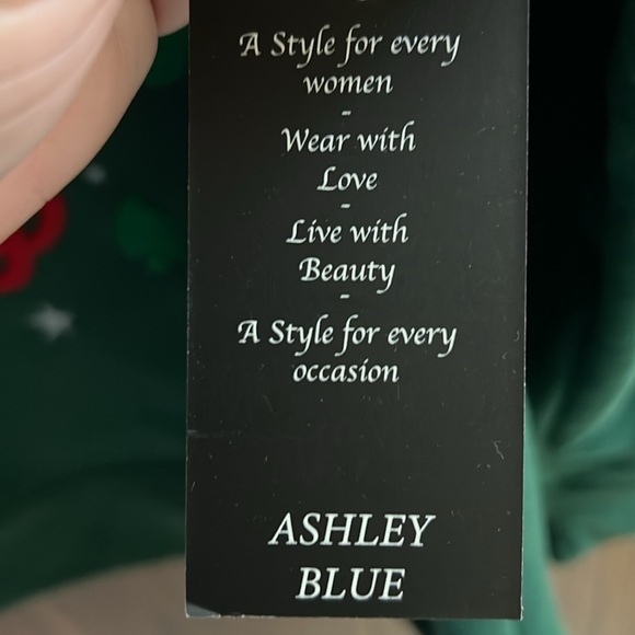 NWT Ashley Blue “Ho Ho Ho” sweatshirt - Picture 5 of 5